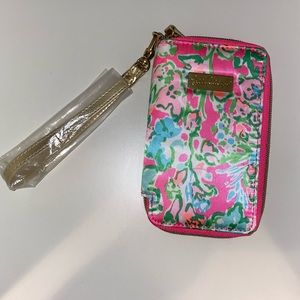 🆕Lilly Pulizter wristlet wallet